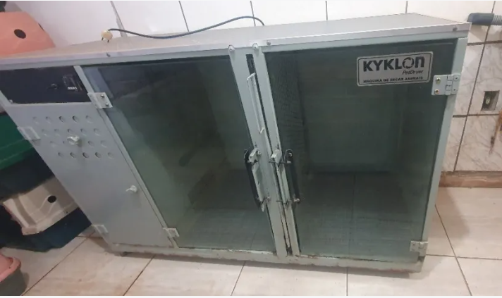 Máquina de secar animais Kyklon - Usada